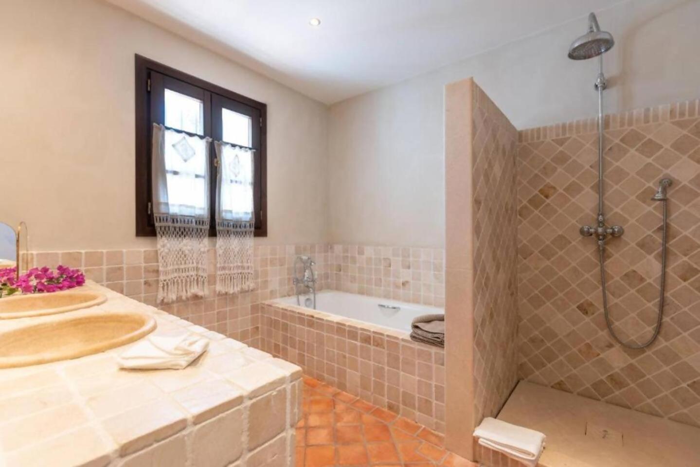 Pousada Casa Sol Encantadora Con Piscina