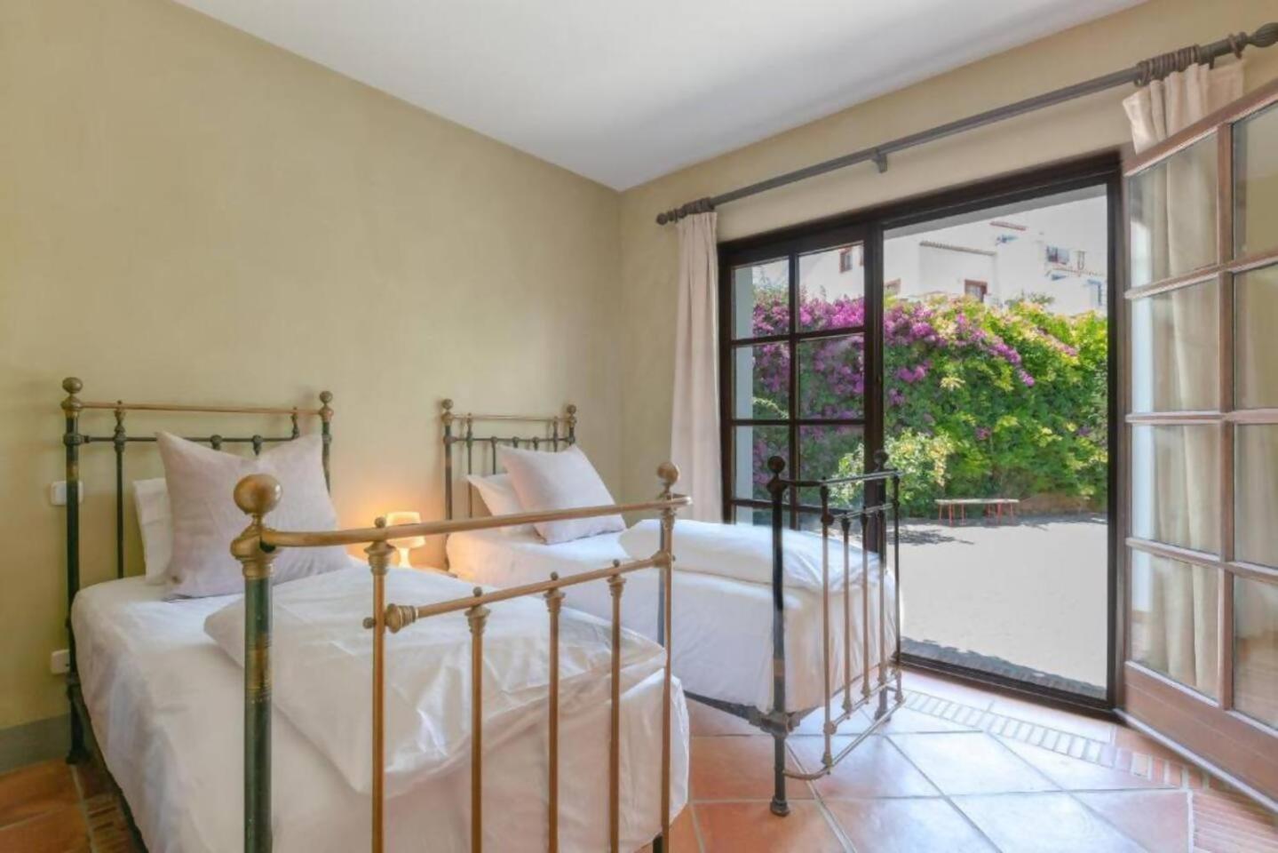 Casa Sol Encantadora Con Piscina