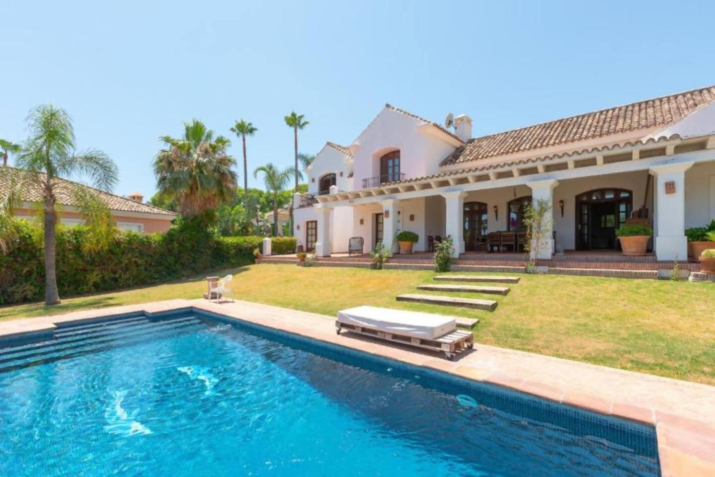 Casa Sol Encantadora Con Piscina Villa Marbella